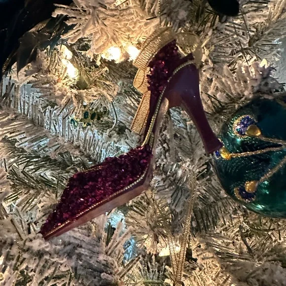 High Heel ornament Beaded Sparkle Sequins Holiday Christmas merlot wine Hallmark - Picture 13 of 14